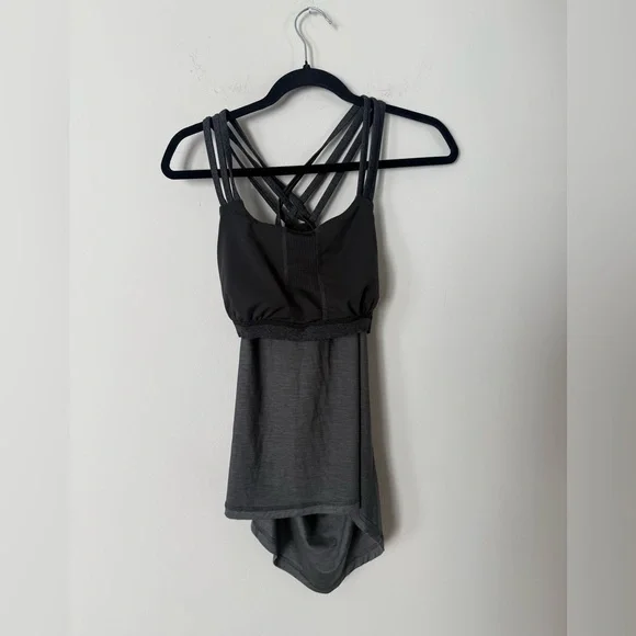 Like New Prana Waterfall Criss Cross Built in Bra Scoop Back Workout Tank - Picture 4 of 14
